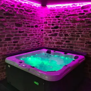 Le Jardin Medicis Gite Avec Spa Jacuzzi Et Sauna Tredion